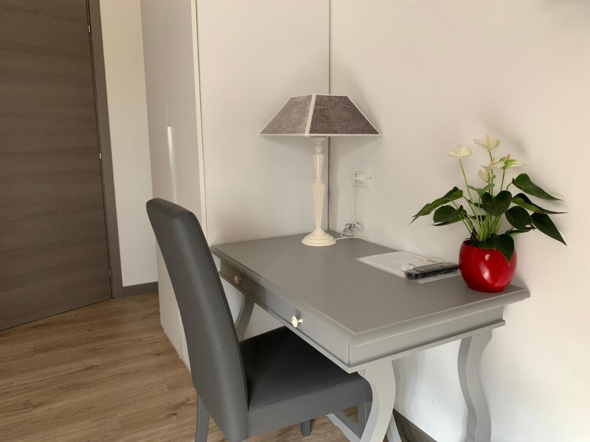 Residenza Guglielmo Bed & Breakfast Мантова Екстериор снимка